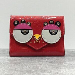 LOUIS VUITTON Limited Edition Vernis Angry Bird Victorine Wallet Pomme D'Amou